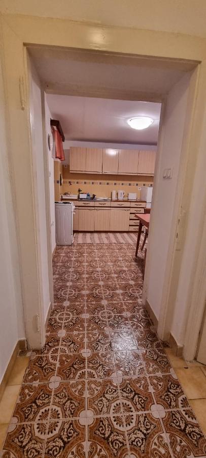 Sea La Vie Apartment Valun Luaran gambar